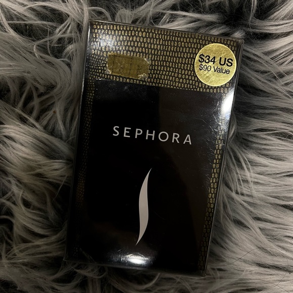 Sephora Makeup Gift Set - Picture 2 of 7